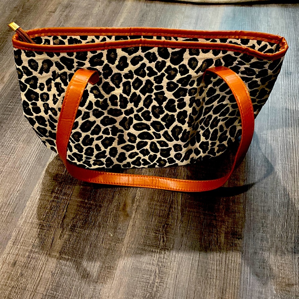 Shoulder bag